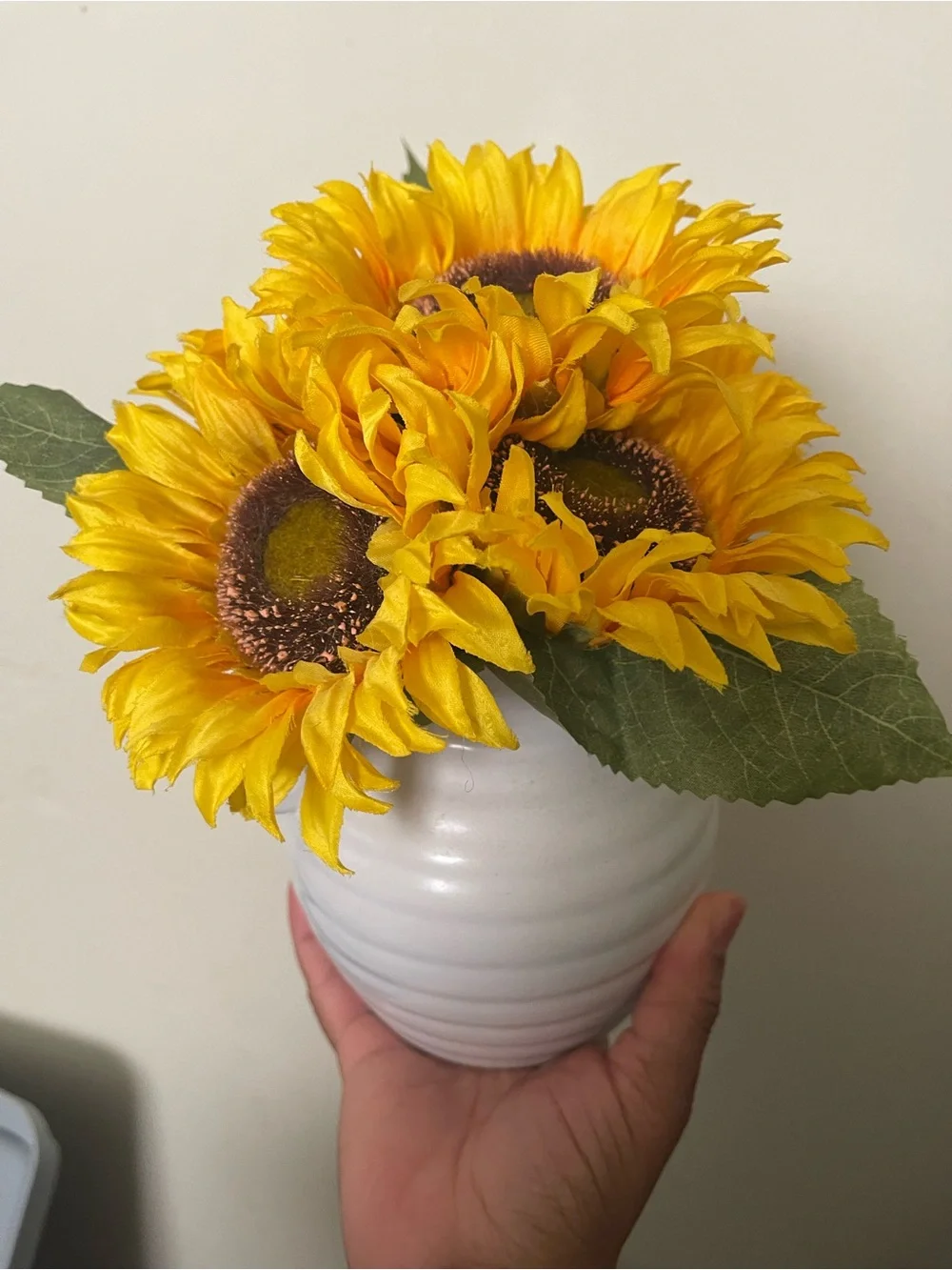 Sunflowers white vase EUC
